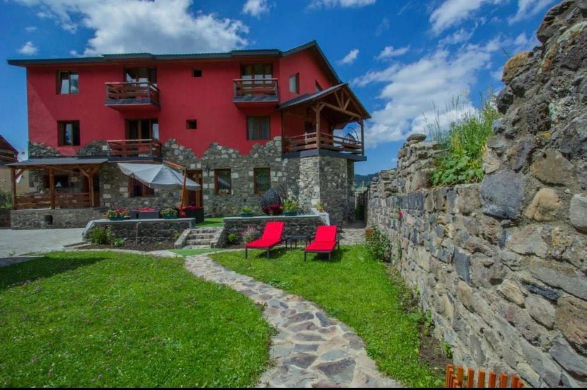 Red House Bakuriani Exterior foto